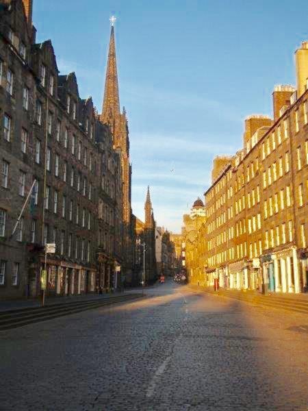 Old Town View Apartment Edinburgh Exterior photo