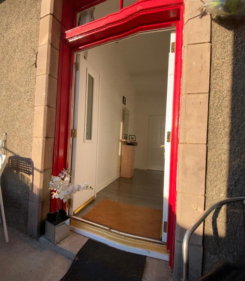 Old Town View Apartment Edinburgh Exterior photo